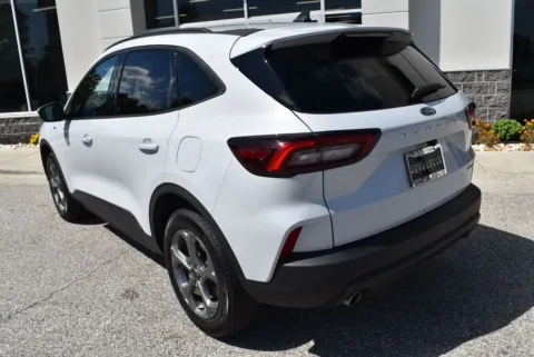 More photos of 2025 Ford Escape ST-Line Select at Exclusive Motorcars, MD