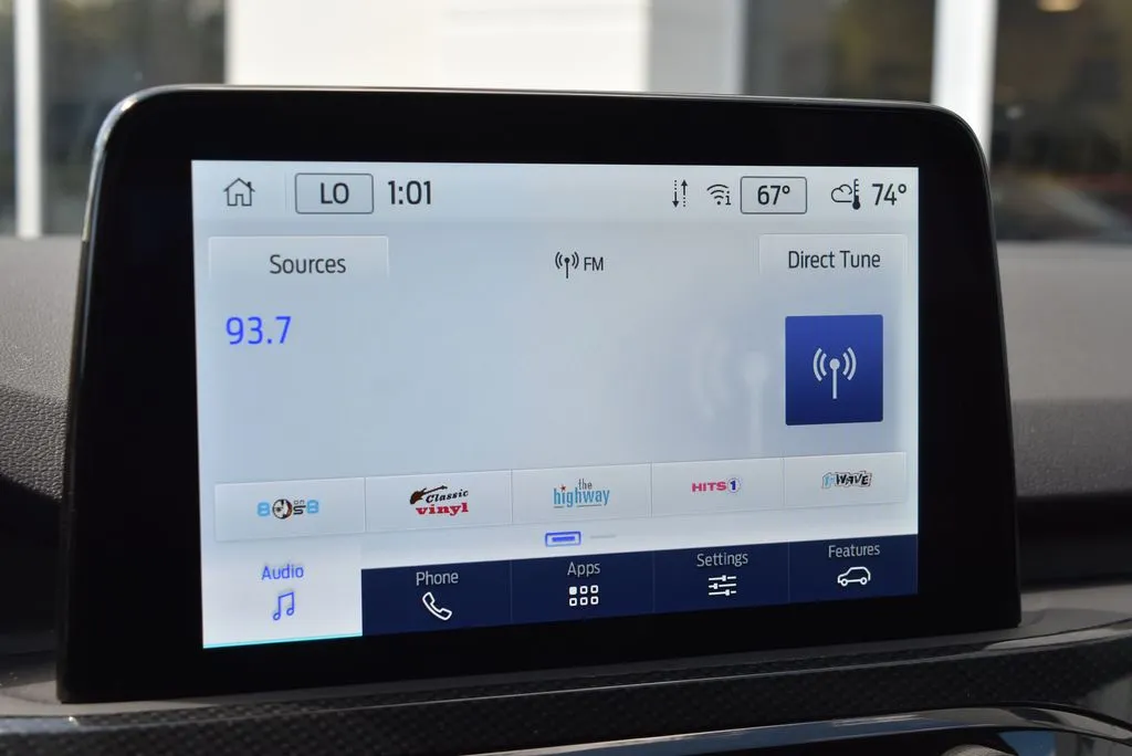 Ford Escape photo 13