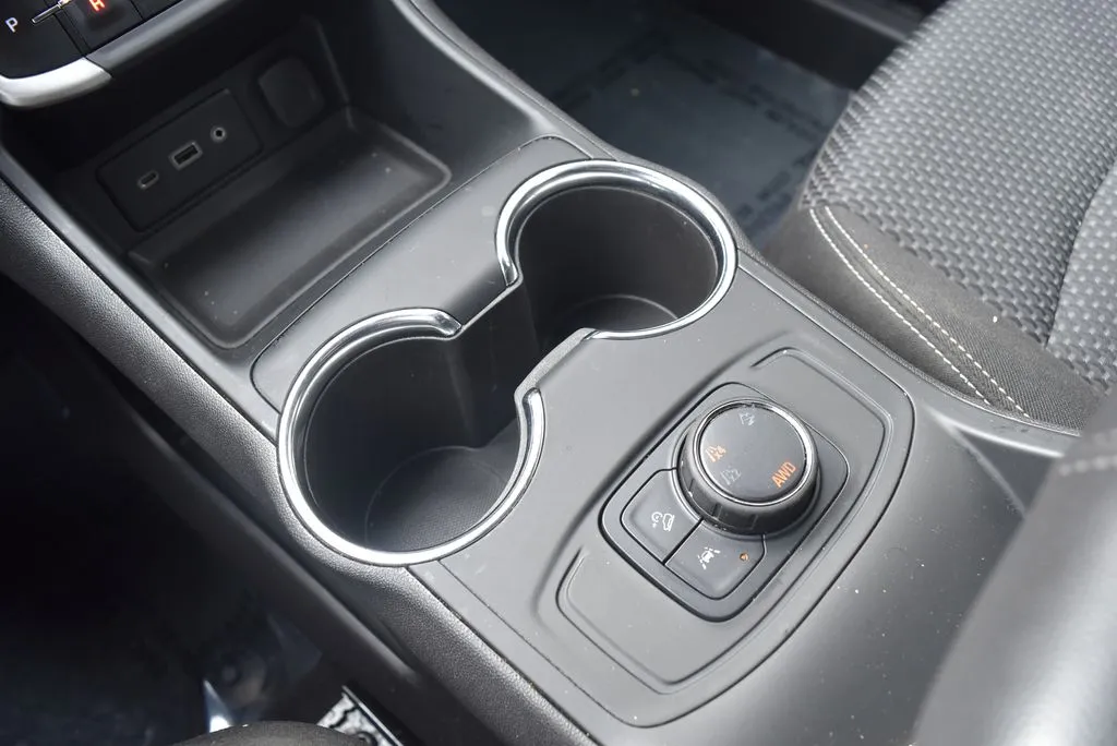 GMC Terrain photo 19