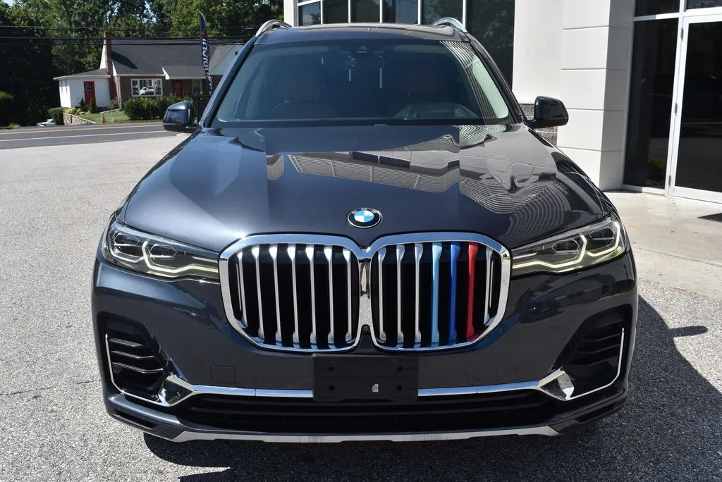 BMW X7 photo 3