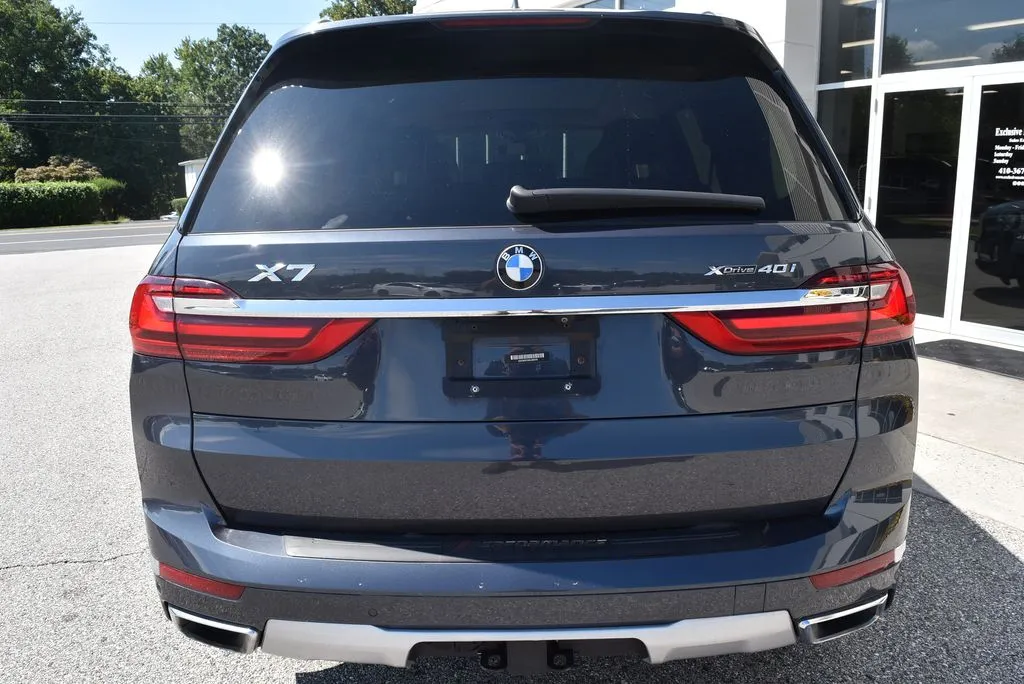 BMW X7 photo 6