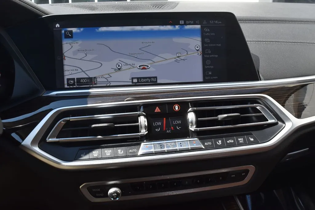 BMW X7 photo 17
