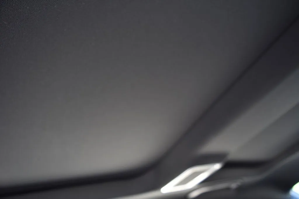 Mercedes-Benz S-Class photo 19