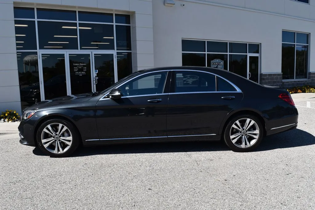 Mercedes-Benz S-Class photo 4