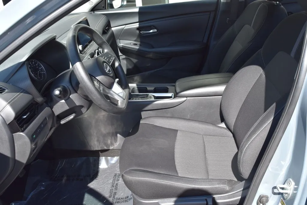 Nissan Sentra photo 7