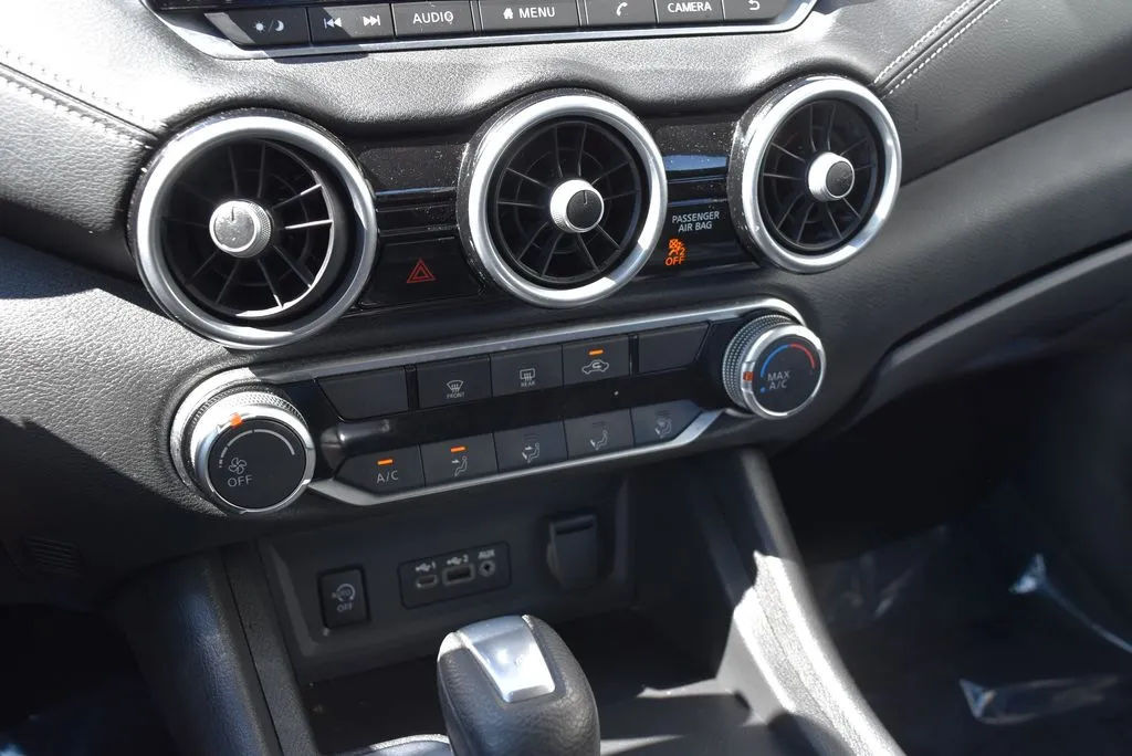 Nissan Sentra photo 15