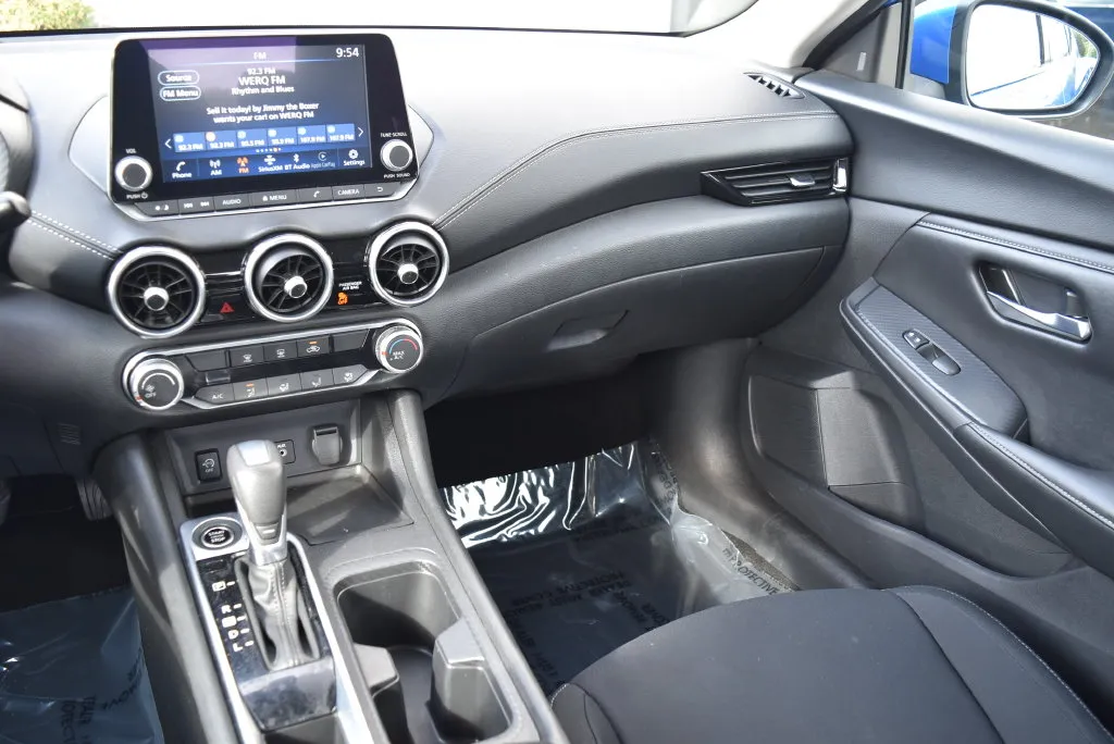 Nissan Sentra photo 12