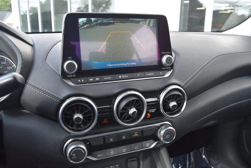 Nissan Sentra photo 15