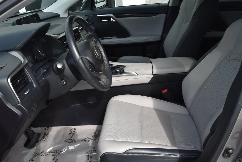 Lexus RX photo 7