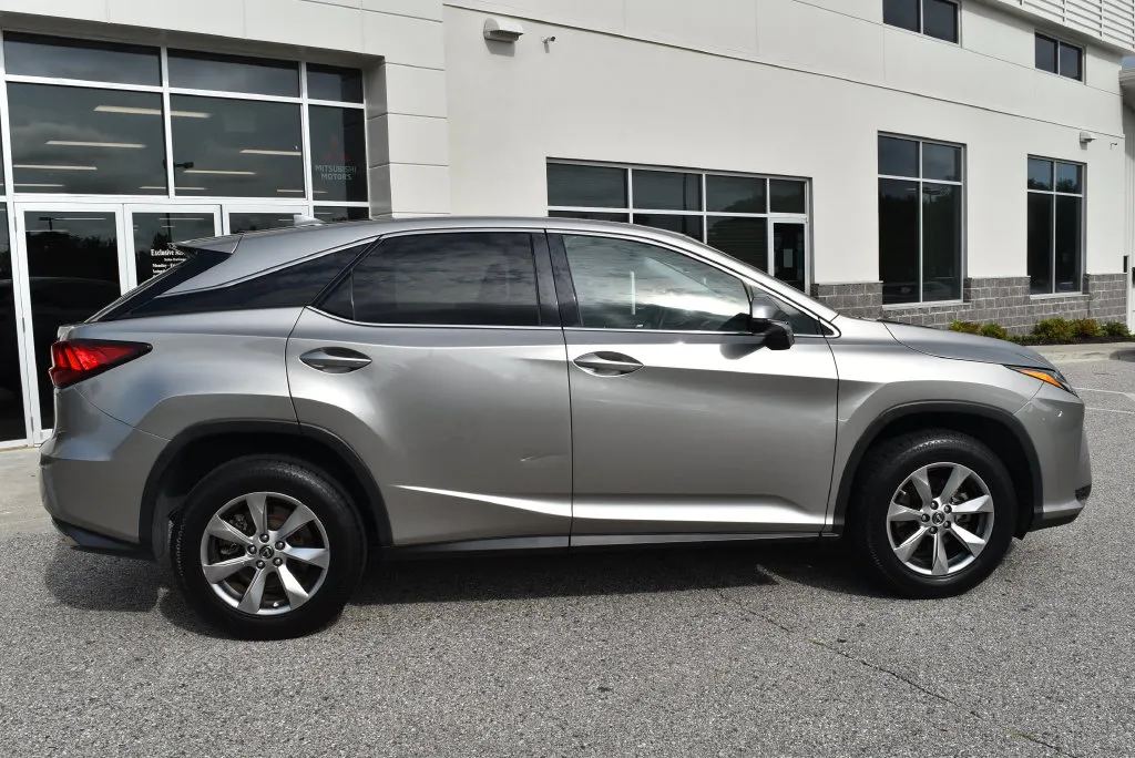 Lexus RX photo 2