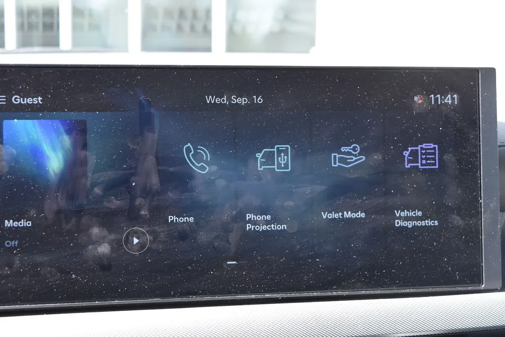 Hyundai Sonata photo 13