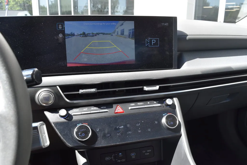 Hyundai Sonata photo 15