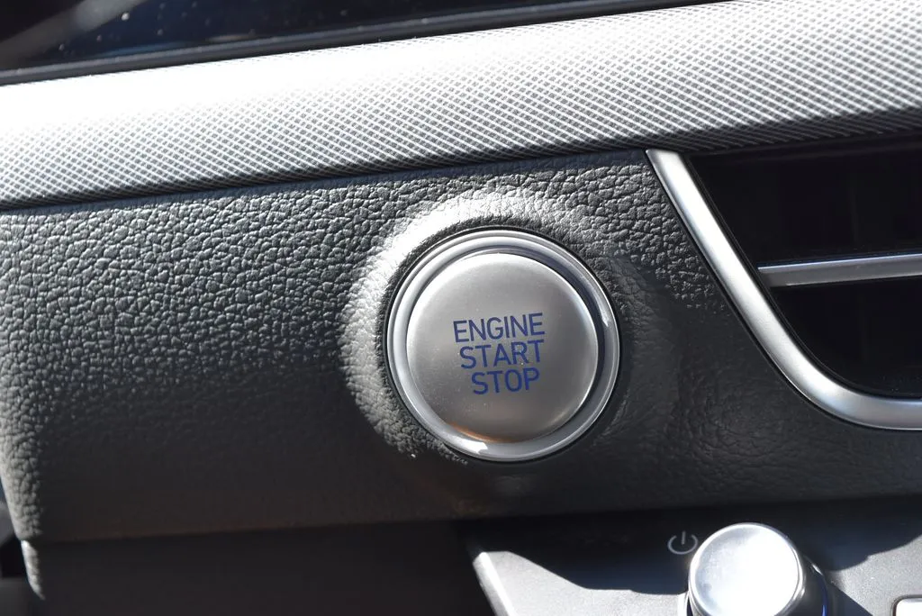 Hyundai Sonata photo 18