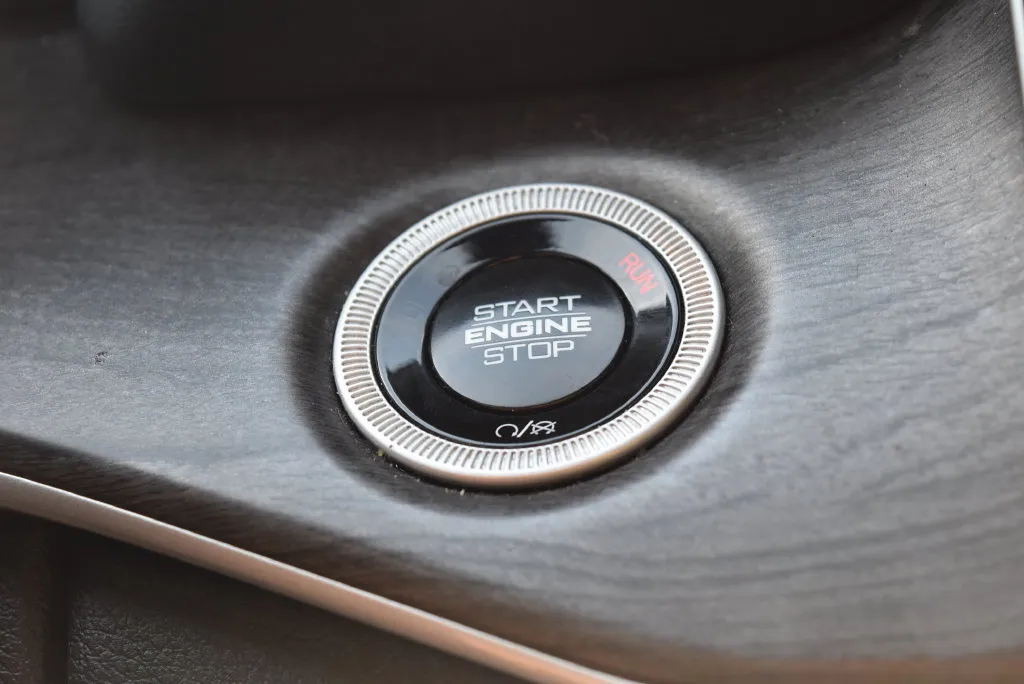 Jeep Grand Cherokee photo 18