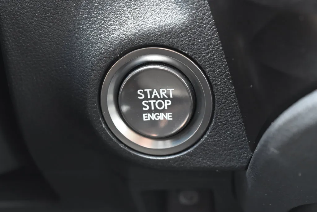 Lexus ES photo 18