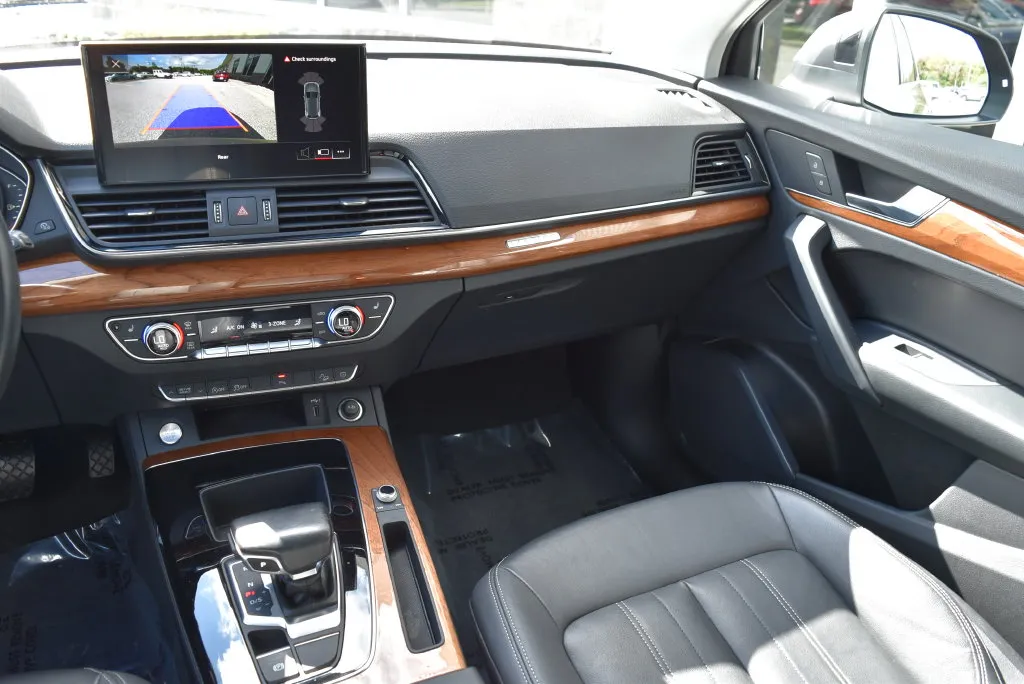 Audi Q5 photo 12