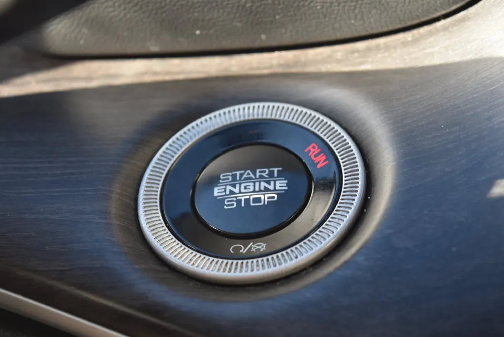 Jeep Grand Cherokee photo 19