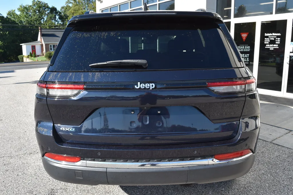 Jeep Grand Cherokee photo 6