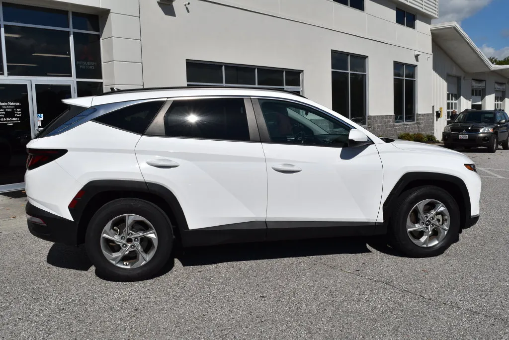 Hyundai Tucson photo 2