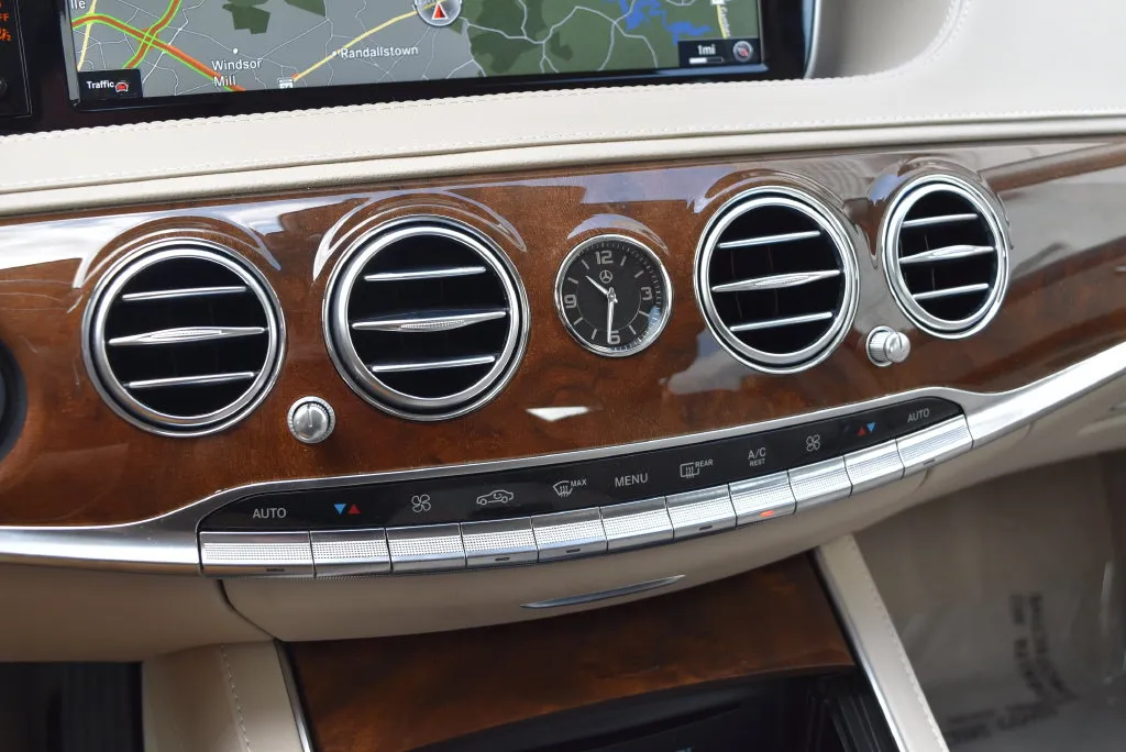 Mercedes-Benz S-Class photo 15