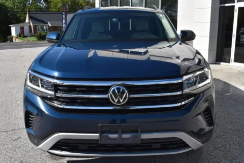Another view of 2023 Volkswagen Atlas 3.6L V6 SE w/Technology for sale in Randallstown, MD at Exclusive Motorcars