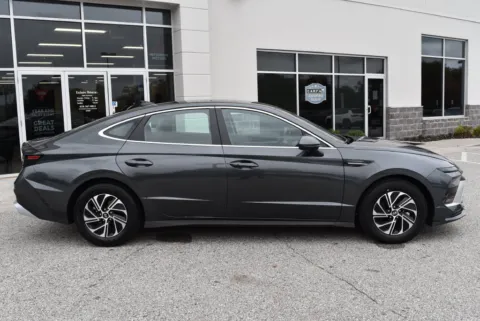 Photos of 2026 Hyundai Sonata Hybrid Blue for sale in Randallstown, MD at Exclusive Motorcars