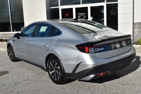 More photos of 2026 Hyundai Sonata Hybrid Blue at Exclusive Motorcars, MD