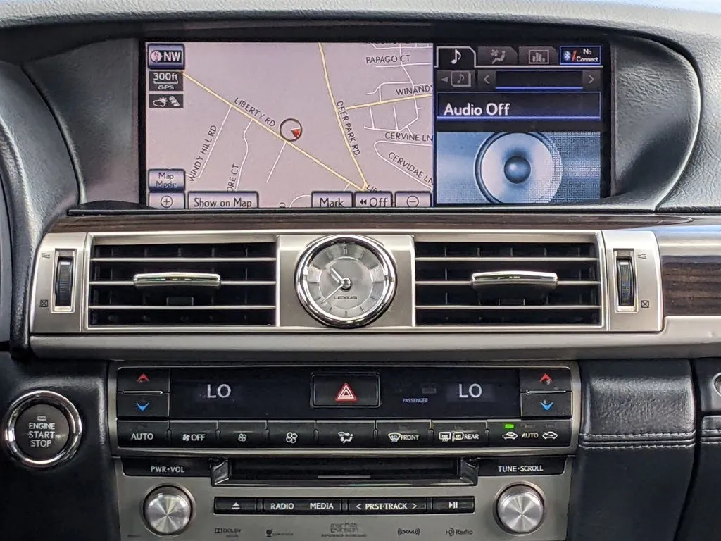 Lexus LS photo 9