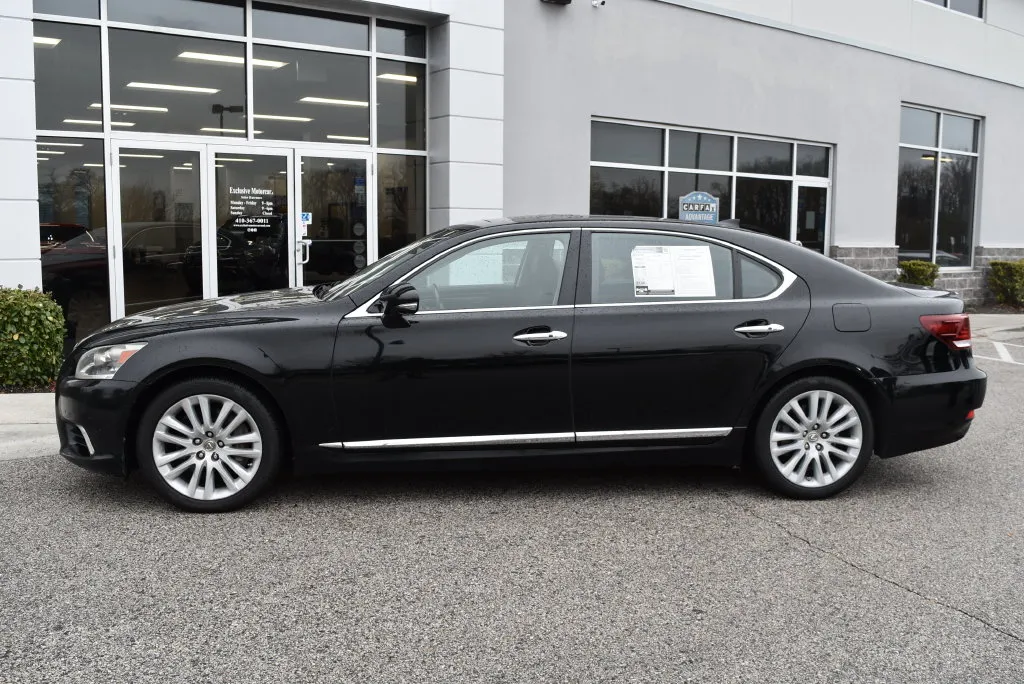 Lexus LS photo 4