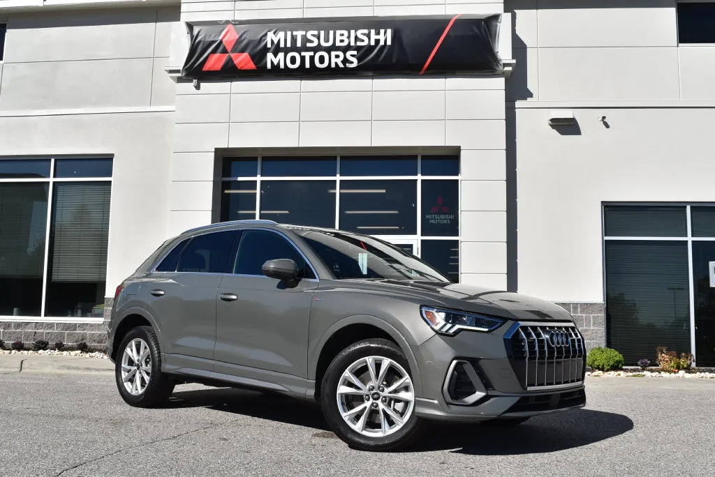 2025 Audi Q3 Premium