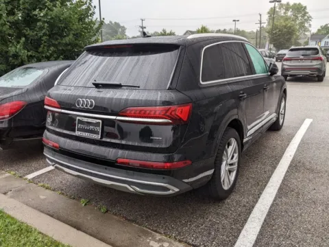 More photos of 2021 Audi Q7 55 Premium Plus at Exclusive Motorcars, MD