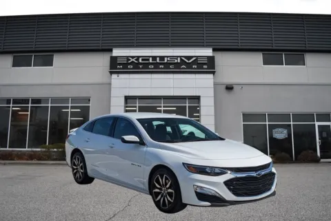 White 2024 Chevrolet Malibu RS for sale in Randallstown, MD