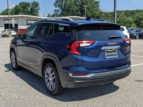 More photos of 2023 GMC Terrain SLT at Exclusive Motorcars, MD
