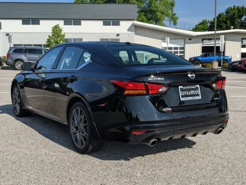 More photos of 2023 Nissan Altima 2.0 SR at Exclusive Motorcars, MD