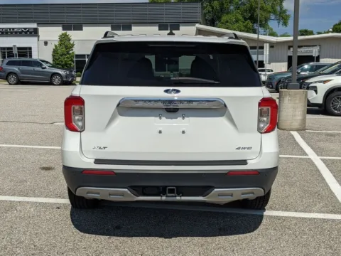 More photos of 2022 Ford Explorer XLT at Exclusive Motorcars, MD