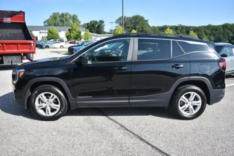 More photos of 2024 GMC Terrain SLE at Exclusive Motorcars, MD