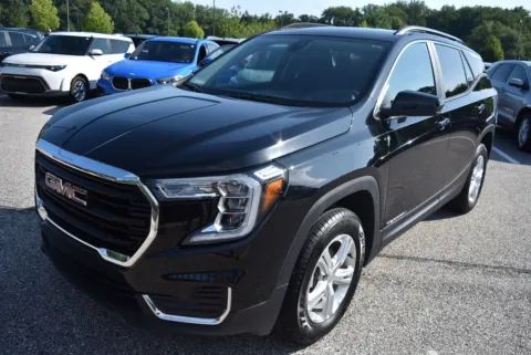 More photos of 2024 GMC Terrain SLE at Exclusive Motorcars, MD