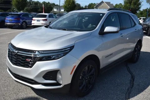 More photos of 2022 Chevrolet Equinox RS at Exclusive Motorcars, MD