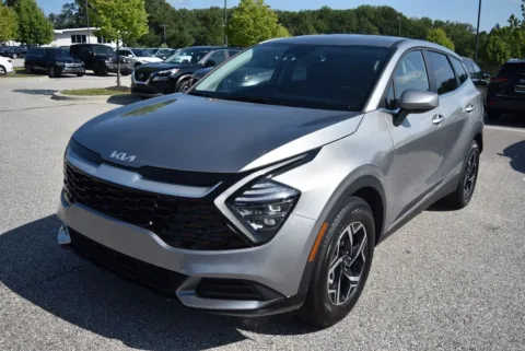 More photos of 2024 Kia Sportage LX at Exclusive Motorcars, MD
