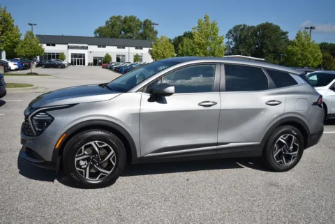 More photos of 2024 Kia Sportage LX at Exclusive Motorcars, MD