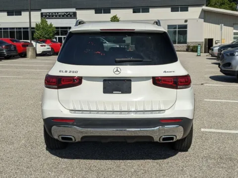More photos of 2021 Mercedes-Benz GLB 250 at Exclusive Motorcars, MD