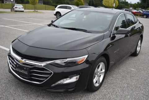More photos of 2024 Chevrolet Malibu LT at Exclusive Motorcars, MD