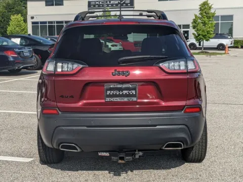 More photos of 2019 Jeep Cherokee Altitude at Exclusive Motorcars, MD