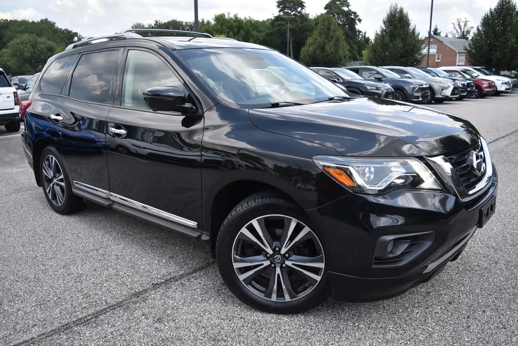 2020 Nissan Pathfinder Platinum for sale in Randallstown, MD