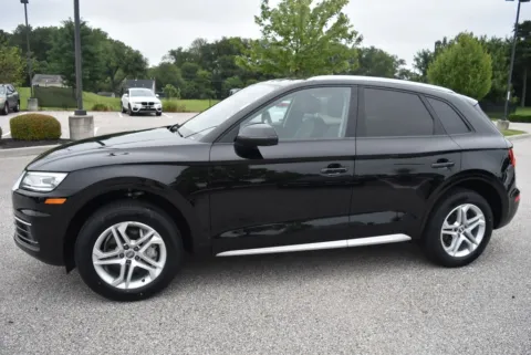 More photos of 2018 Audi Q5 2.0T Premium at Exclusive Motorcars, MD