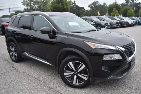 Black 2023 Nissan Rogue SL for sale in Randallstown, MD
