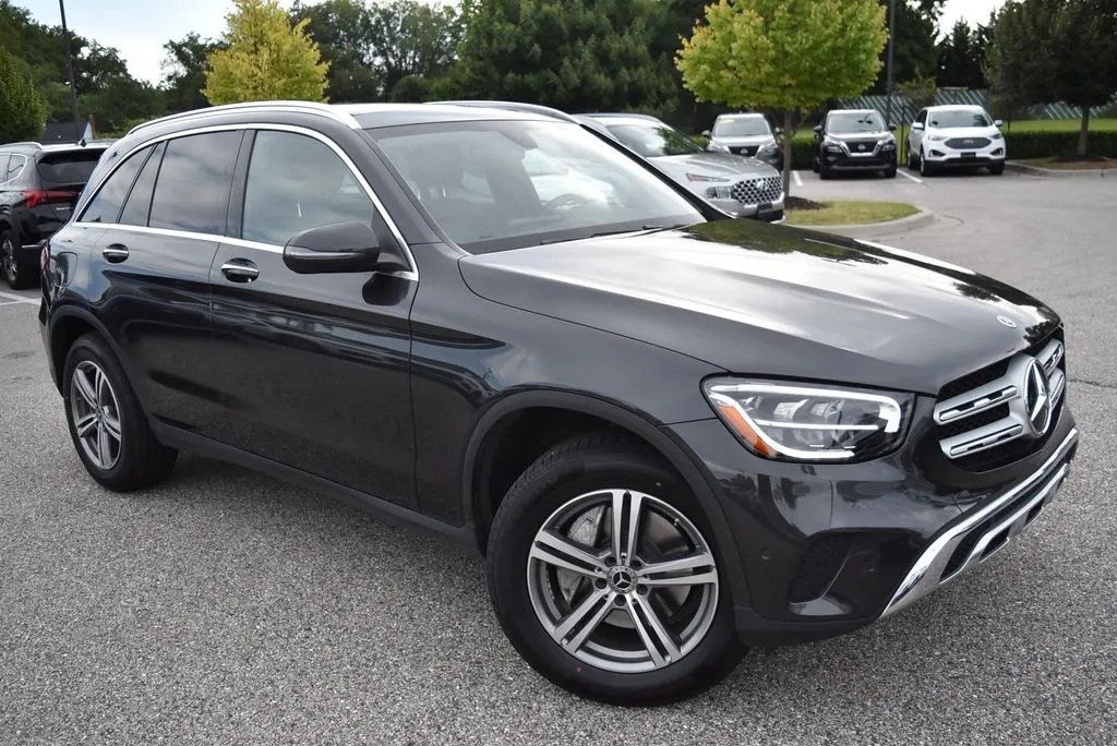 2021 Mercedes-Benz GLC 300