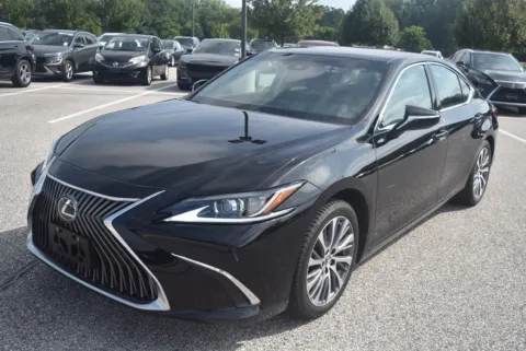 More photos of 2021 Lexus ES 350 at Exclusive Motorcars, MD