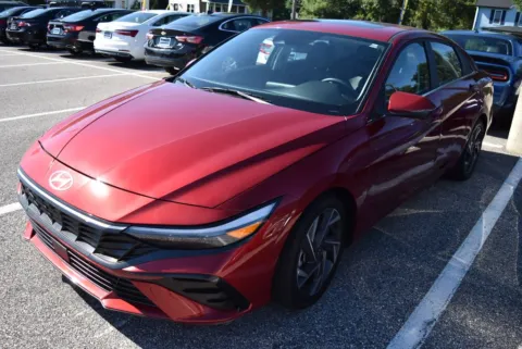 More photos of 2024 Hyundai Elantra Limited at Exclusive Motorcars, MD