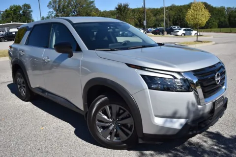 Silver 2024 Nissan Pathfinder S for sale in Randallstown, MD